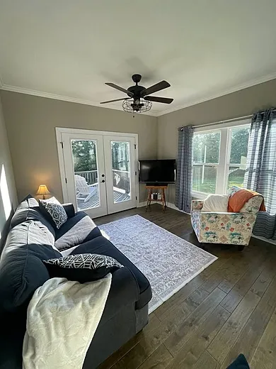 Barkley Farm Bed & Breakfast in Bethel Springs, Tennessee — photo 5